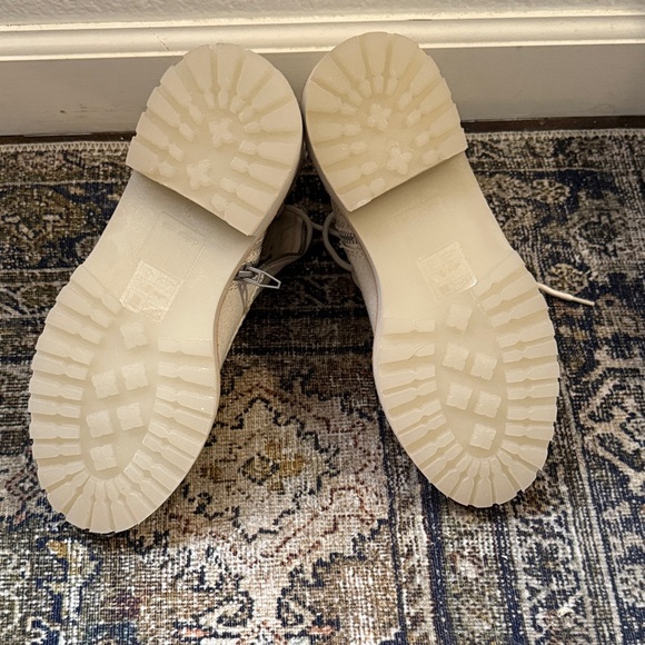 Dolce Vita Whitny Women's Off-White Lace-Up Boots - Picture 4 of 6